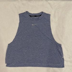 NIKE cropped muscle tank